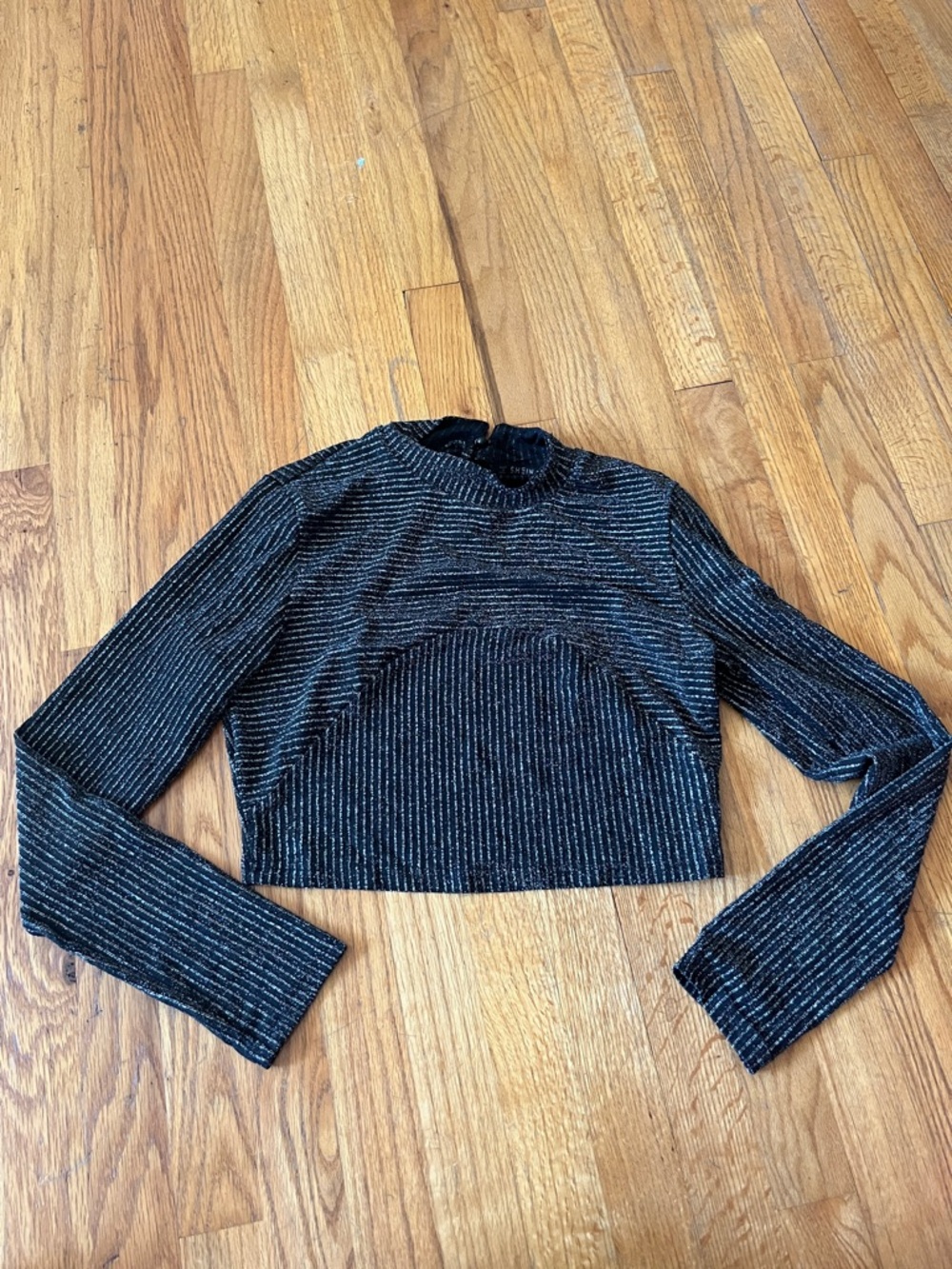 SHEIN Black Metallic Ribbed Knit Top